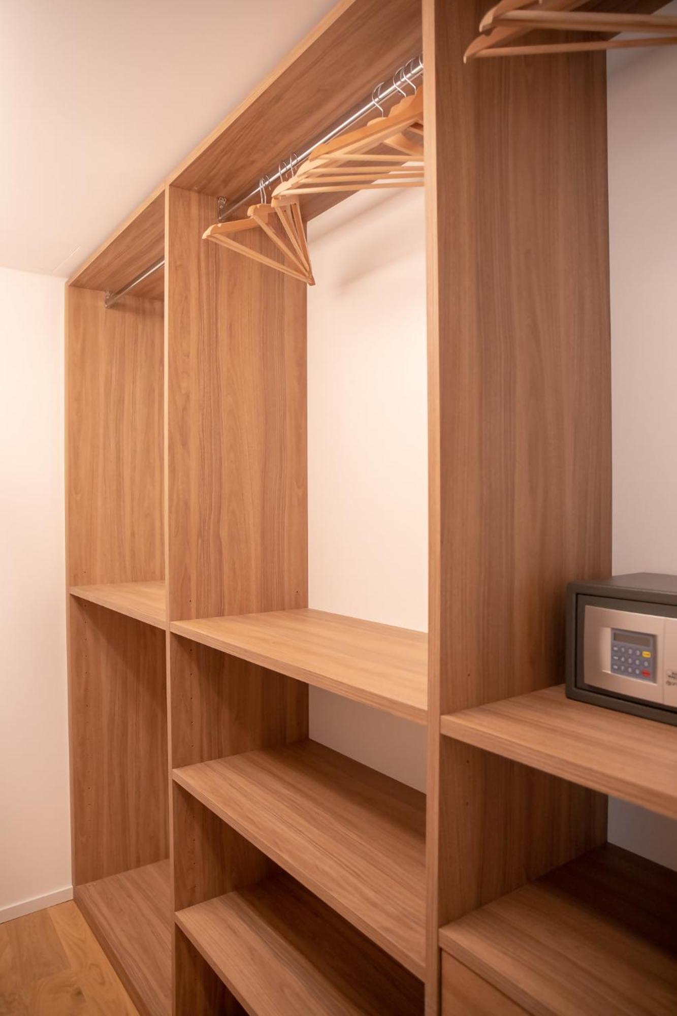 Amendola City View Apartments Suite Romantica Como Zewnętrze zdjęcie